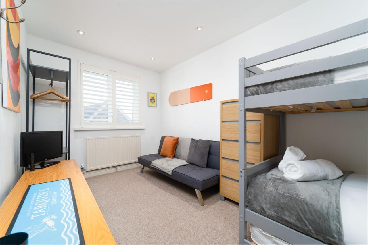 Number One - Stones Court Villa เซนต์ไอฟส์ ภายนอก รูปภาพ